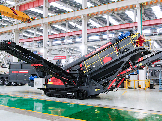 如何輕松應(yīng)對礦山破碎篩分的場地限制和基建難題？履帶式移動破碎篩分站給你答案