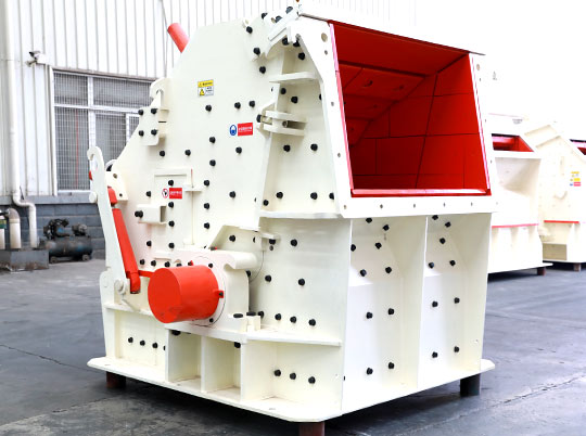 紅星破碎機(jī)迎來產(chǎn)銷旺季，5月份銷量火爆